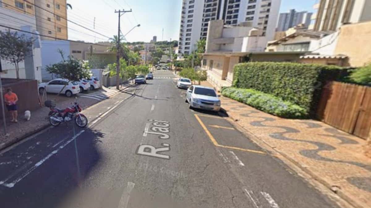 Estudante tenta ajudar desconhecido e acaba assaltado no centro de Rio Preto (SP)