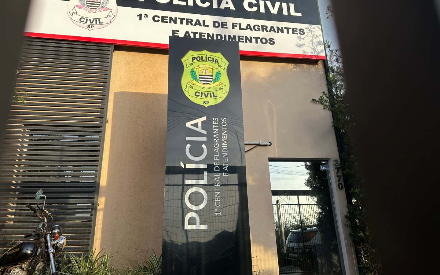 Aposentado perde R$ 23 mil após cartão ficar preso em caixa eletrônico de banco em Rio Preto (SP)